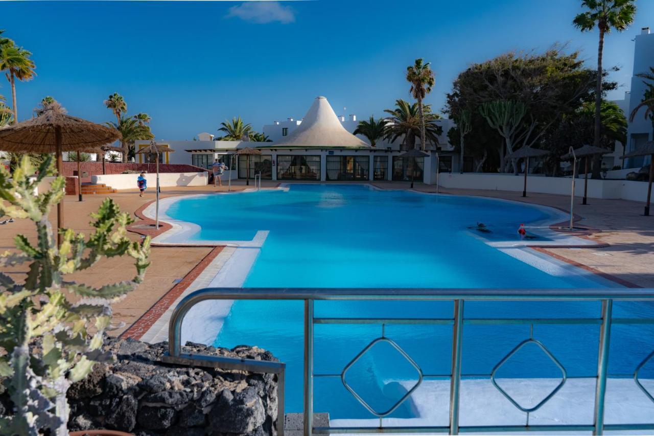 Beautiful Studio On The Seafront Costa Teguise Exterior foto