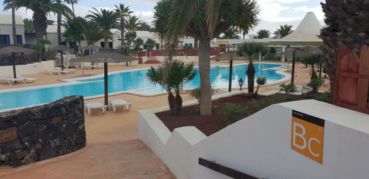 Beautiful Studio On The Seafront Costa Teguise Exterior foto